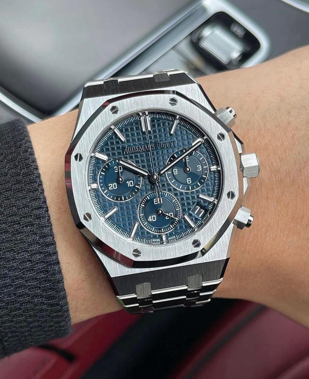 Audemars Piguet royal OAK blue 41 mm