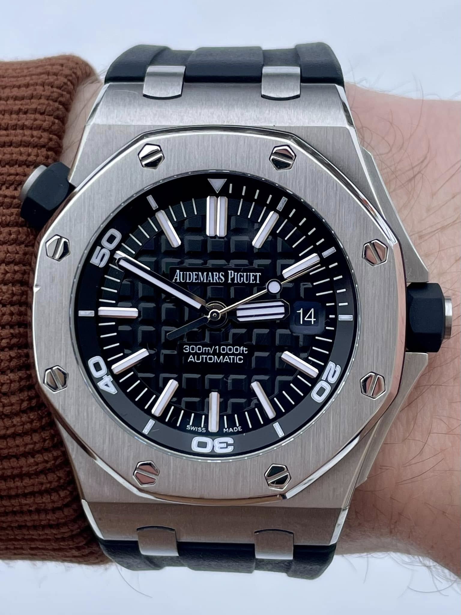 Audemars-Piguet Offshore Dive black dial